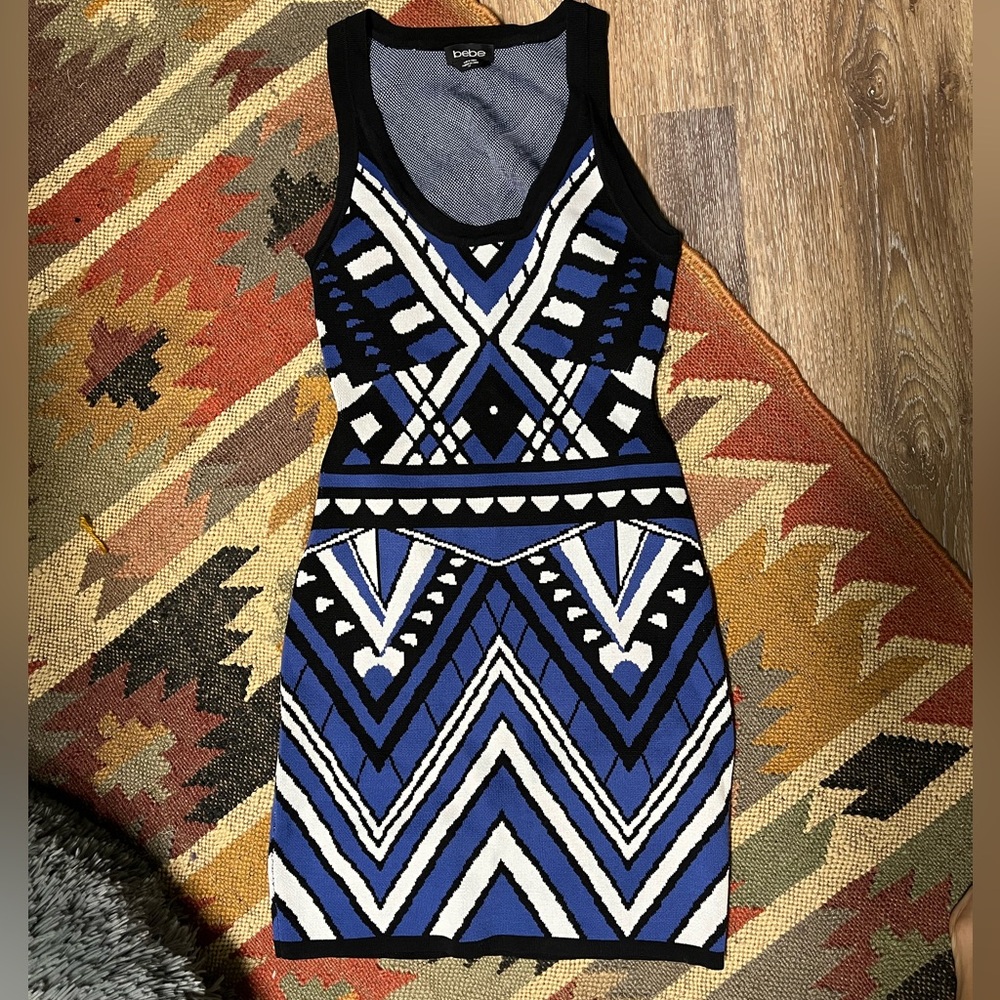 Bebe Pattern Dress - image 1